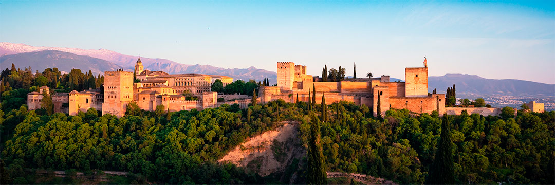 Alhambra Granada Ten reasons to live in Spain